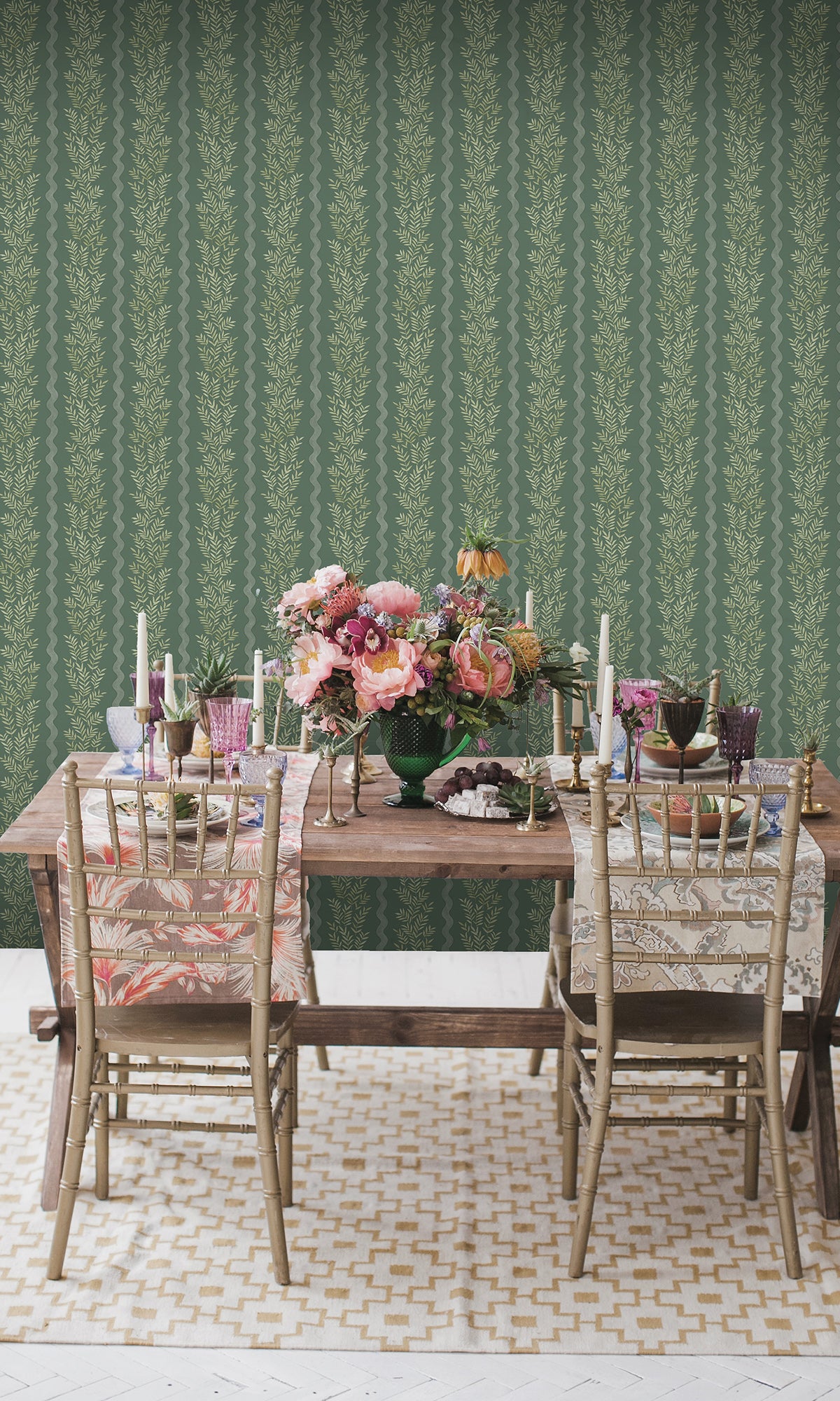 Green Floral Stripe Wallpaper R9670