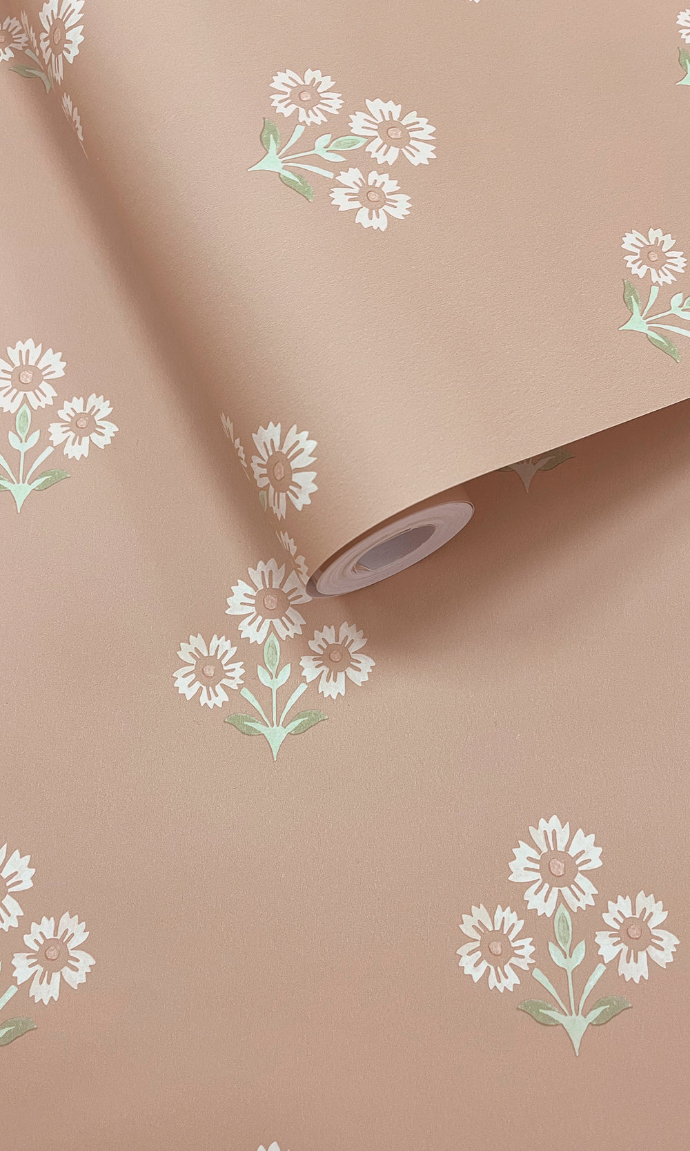 Plaster Timeless Bloom Floral Wallpaper R9671