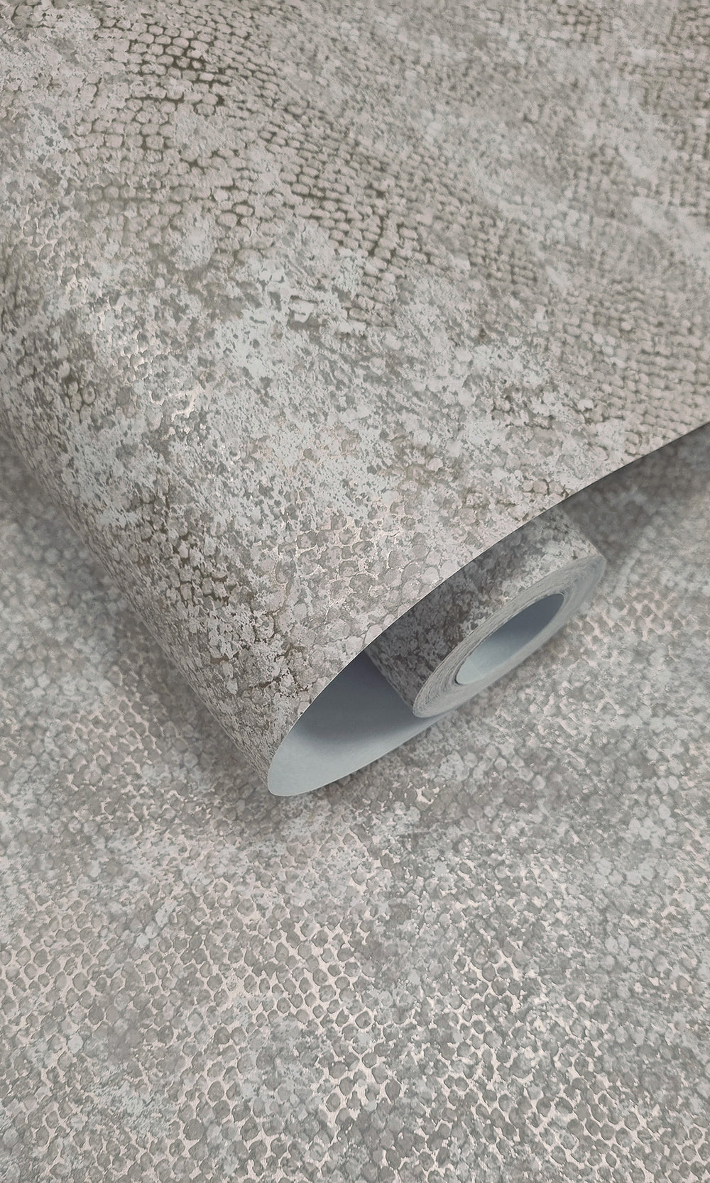 Grey Serpent Luxe Textured Wallpaper R9681