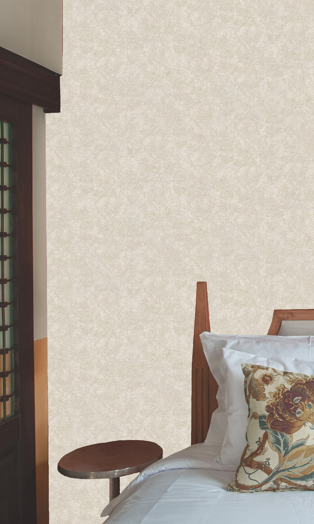 Dove Serpent Luxe Textured Wallpaper R9682