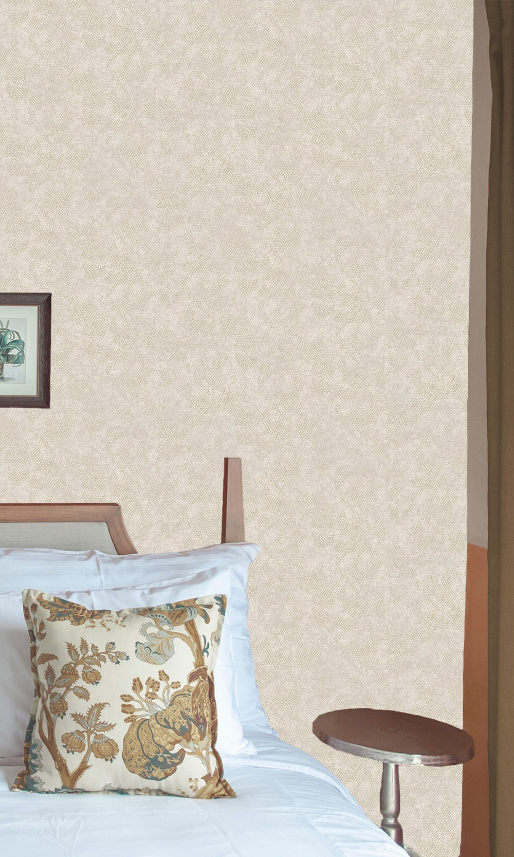 Dove Serpent Luxe Textured Wallpaper R9682