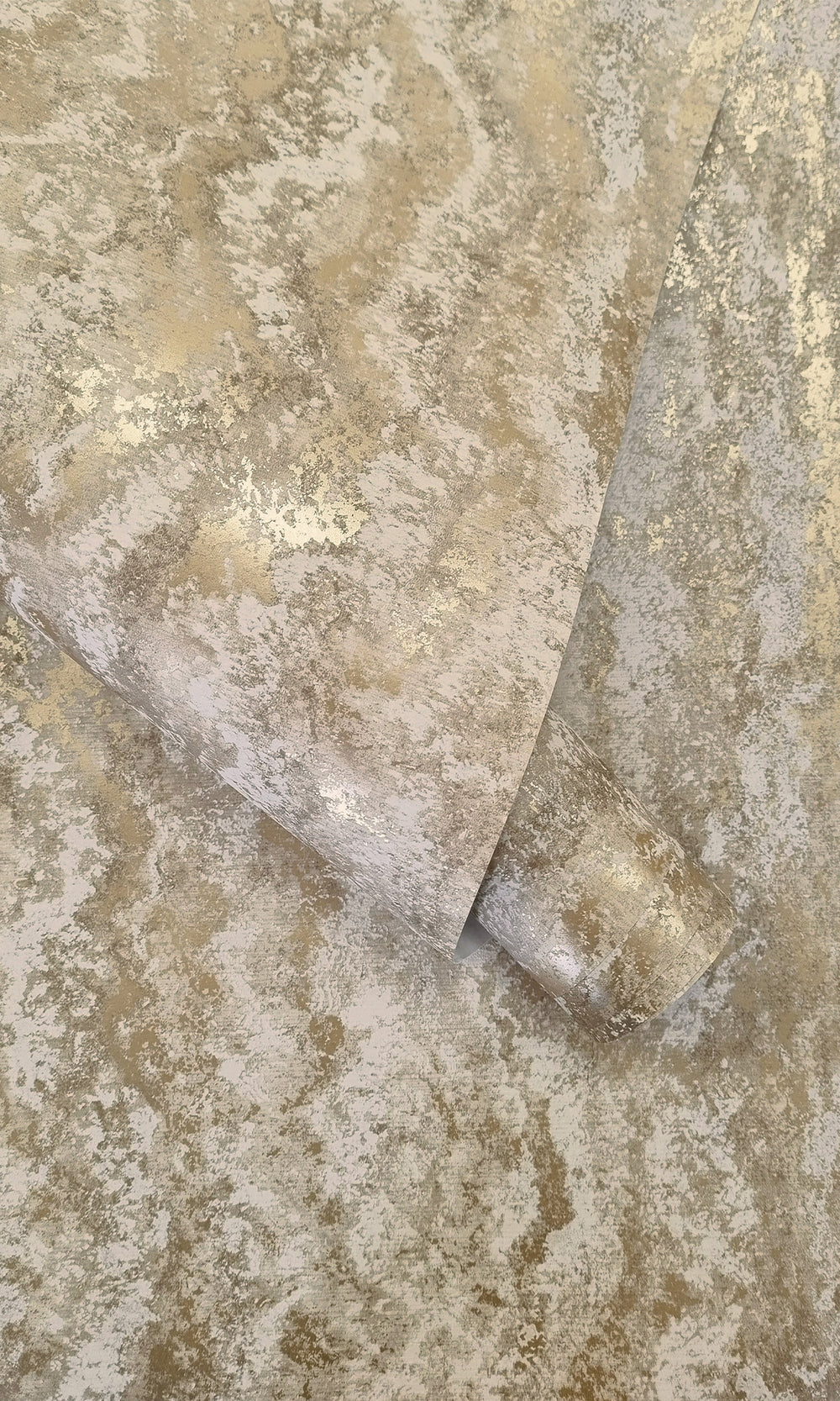 Taupe Marble Striation Textured Wallpaper R9696