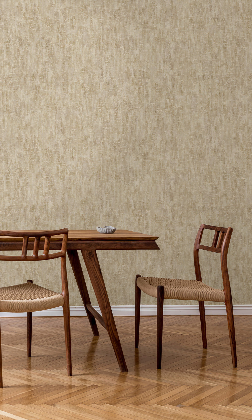 Cream Watercolor Wash Textured Wallpaper R9704