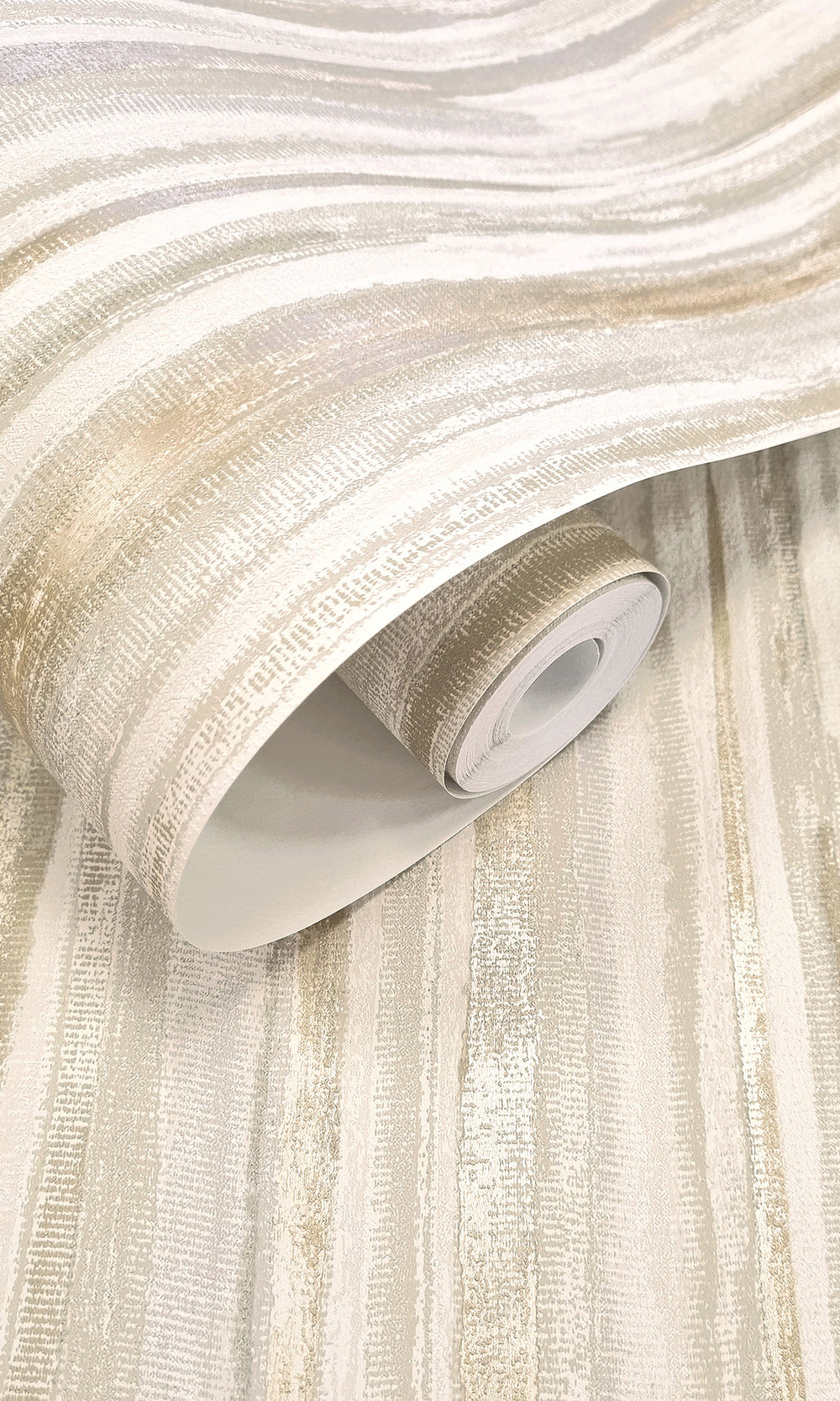 Cream Striking Textured Striped Wallpaper R9717