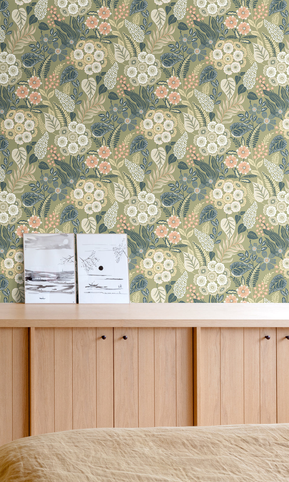 Bandicoot/William Blue Tropical Bouquet Wallpaper R9748