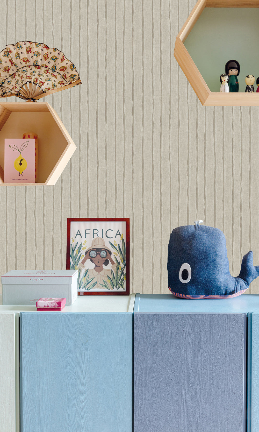 Featherstone Uneven Stripe Wallpaper R9793