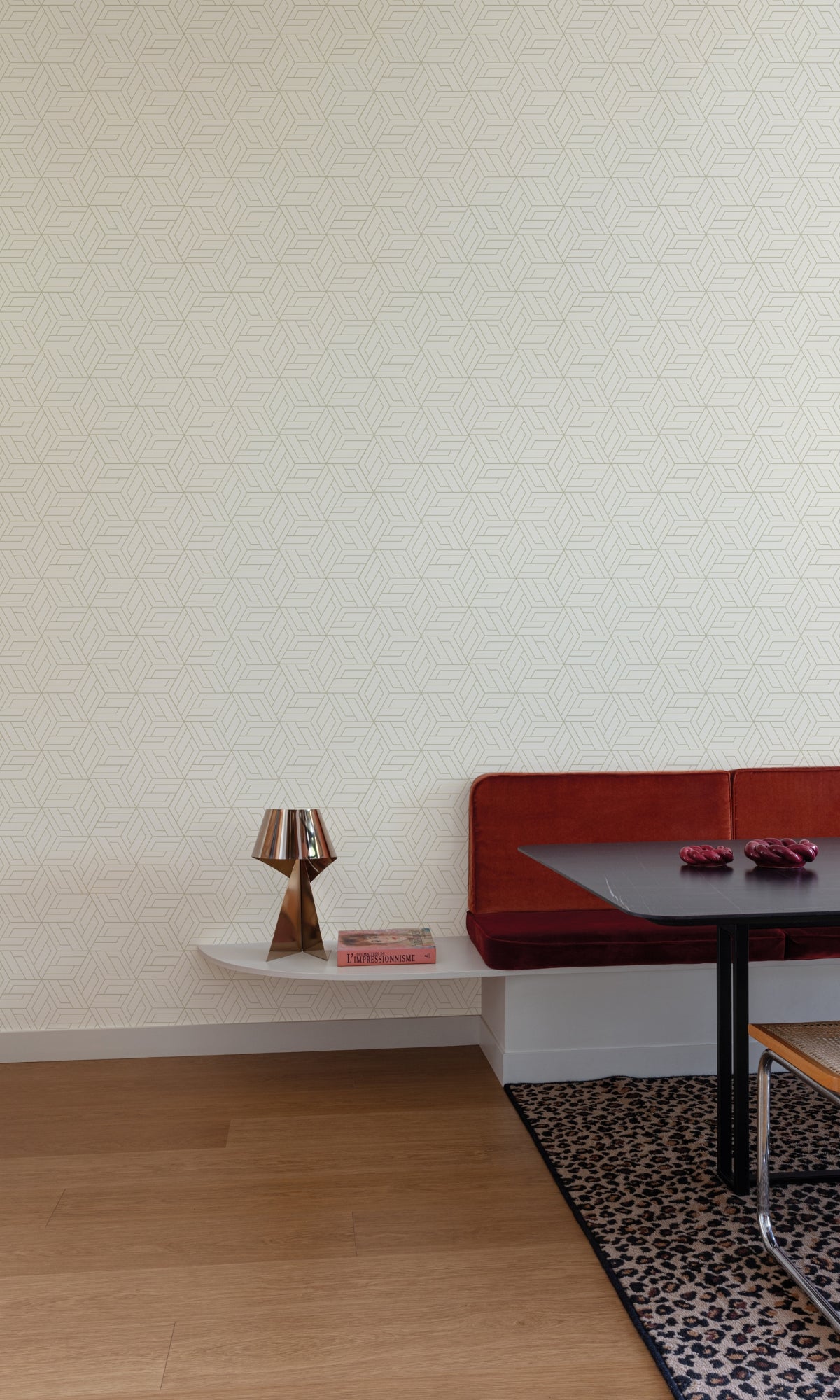 White Abstract Geometric Interlink Wallpaper R9285