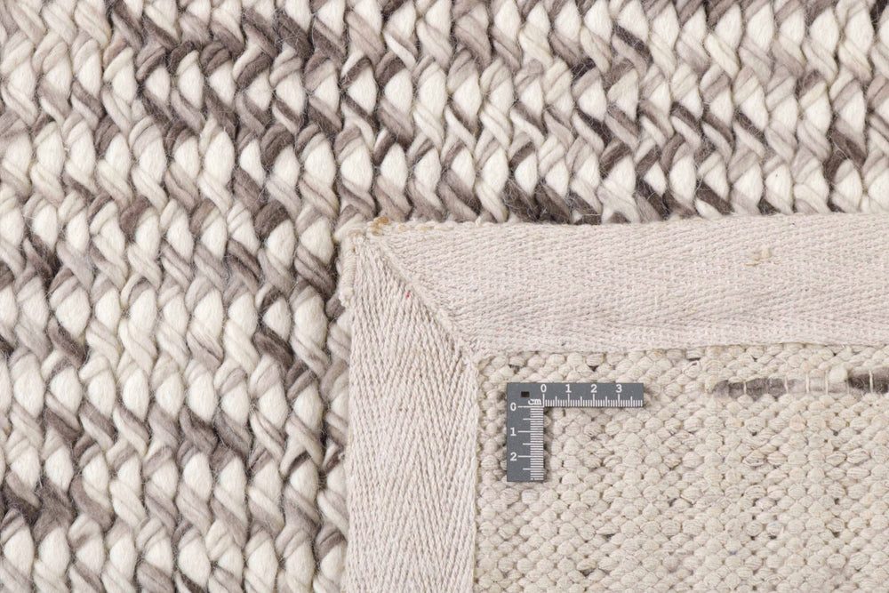Walls Republic: Hand-Woven Modern Felted Wool Rugs from India140 cm x 200 cm
