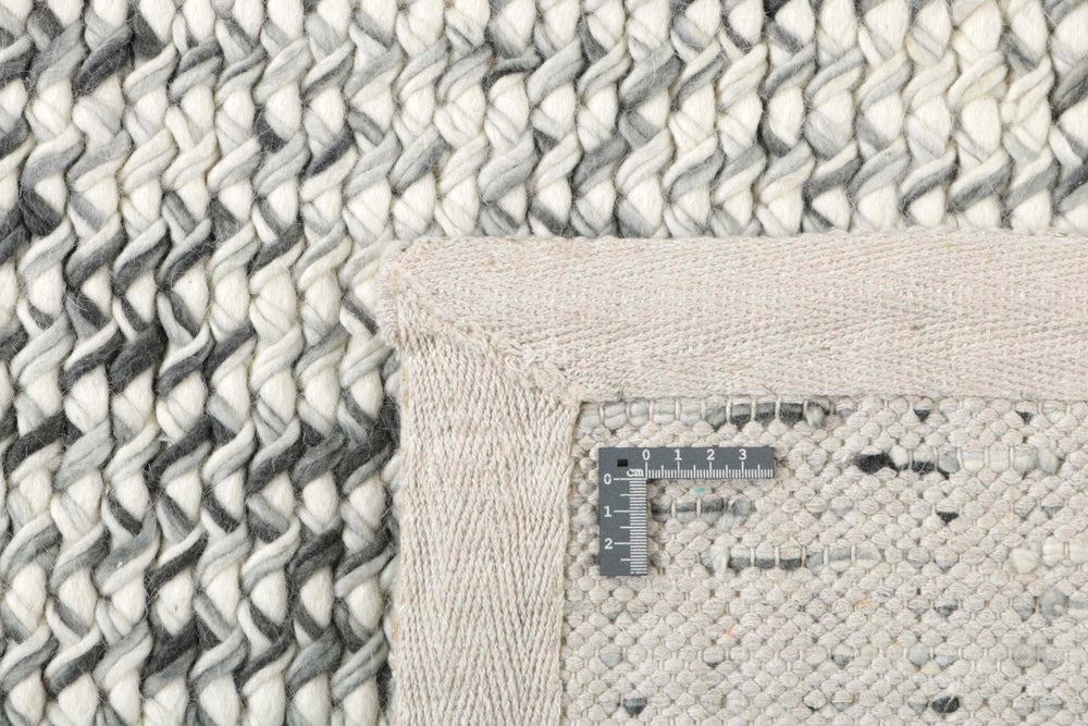 Walls Republic: Hand-Woven Modern Felted Wool Rugs from India140 cm x 200 cm
