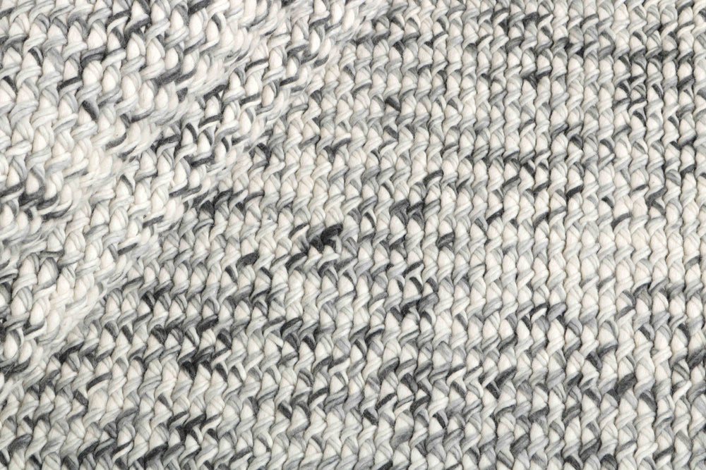Walls Republic: Hand-Woven Modern Felted Wool Rugs from India140 cm x 200 cm