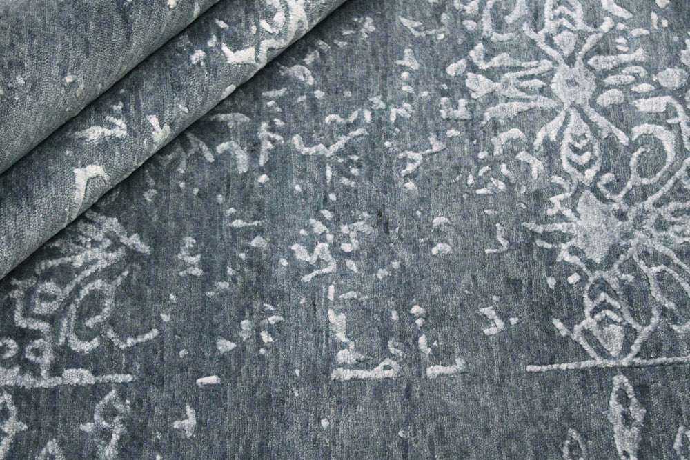Senses Collection: Elegant Hand-Knotted Rugs from India in Timeless Patterns and Harmonious Colors60 cm x 90 cm
