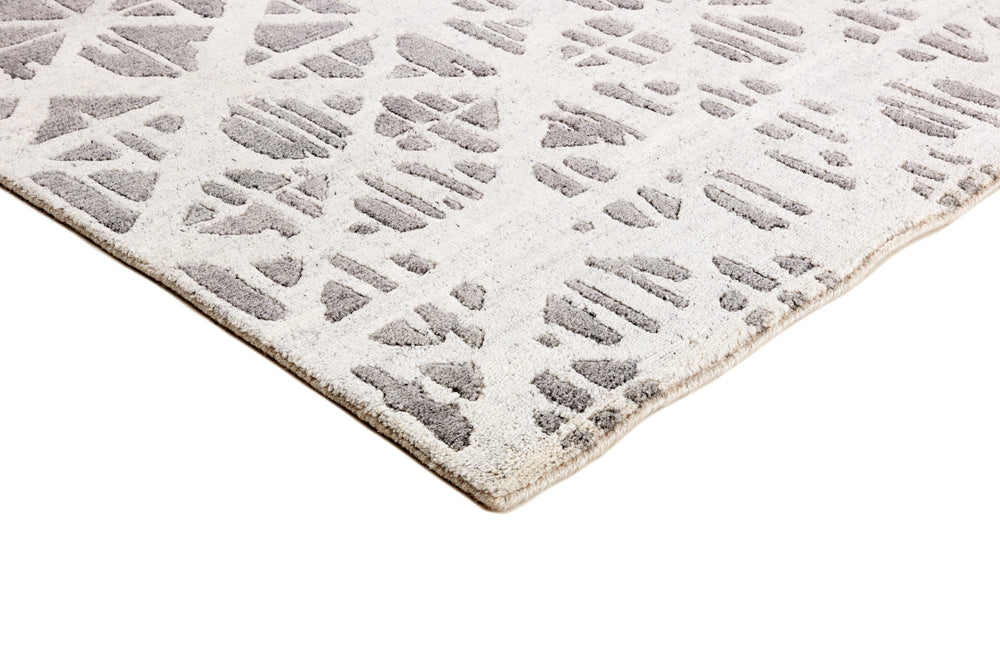 Shangri-La Collection: Hand-Knotted Rugs with Patterns Inspired by the Kunlun Mountains | Walls Republic