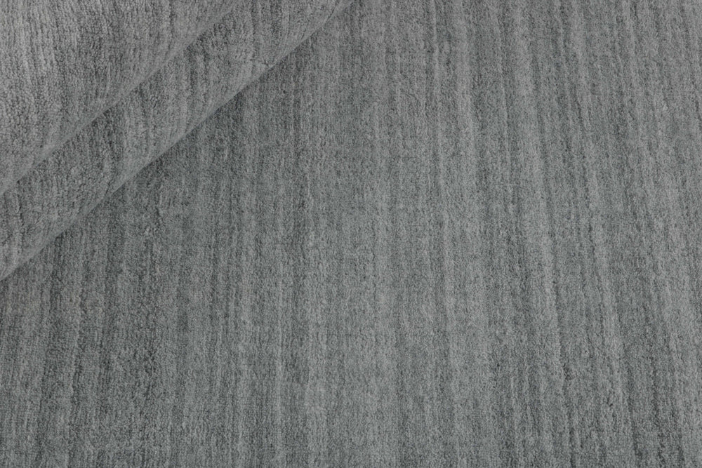 Walls Republic: Arctic Plain Collection - Sustainable Luxury Hand-Woven Rugs140 cm x 200 cm