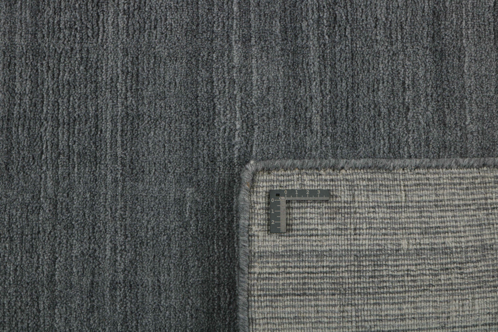 Walls Republic: Arctic Plain Collection - Sustainable Luxury Hand-Woven Rugs140 cm x 200 cm