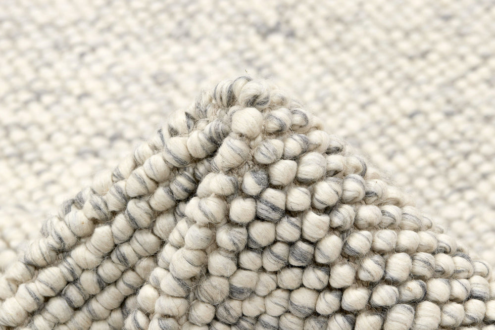 Walls Republic: Artisanal Ball Weave Rug Collection - Modern Elegance from India60 cm x 90 cm