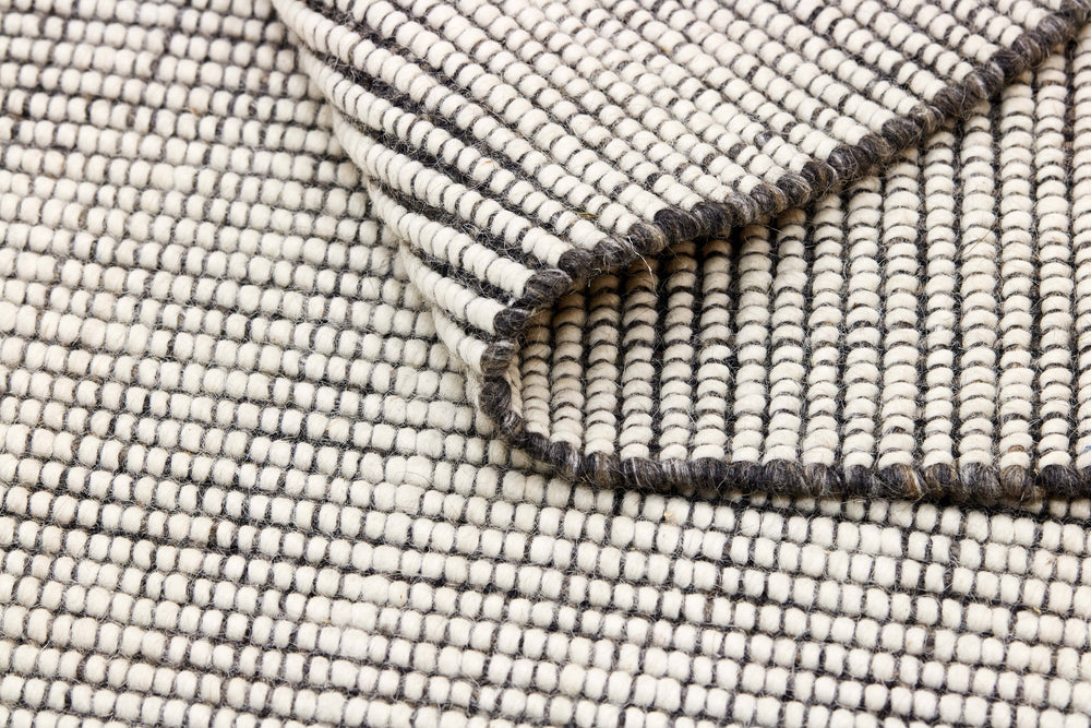 Nordic Flair Collection - Modern Wool Rugs with Long Tassels | Walls Republic