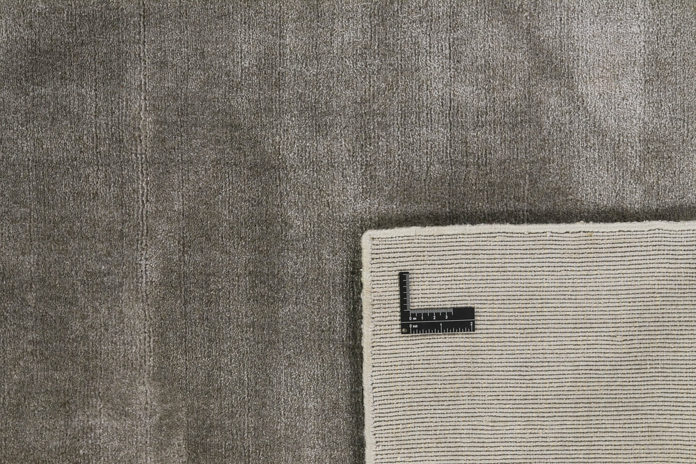 Walls Republic: Illusion Collection - Handwoven Rugs for Timeless Durability and Style140 cm x 200 cm