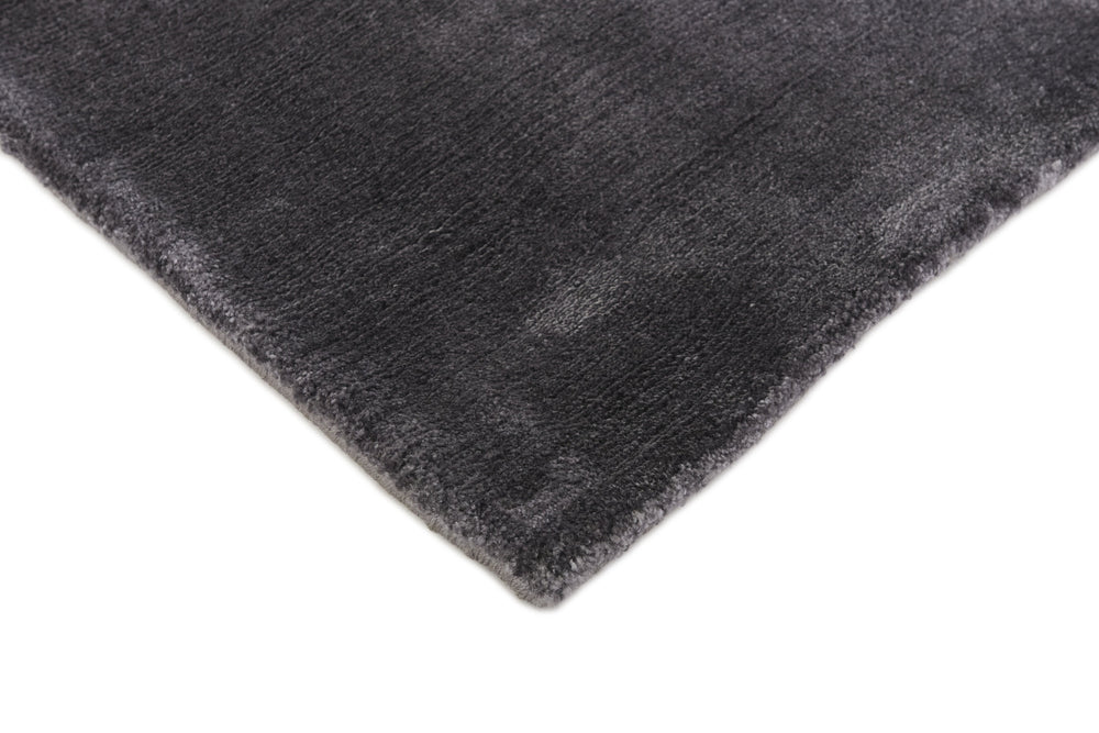 Illusion Collection - Handwoven Rugs for Timeless Durability and Style | Walls Republic