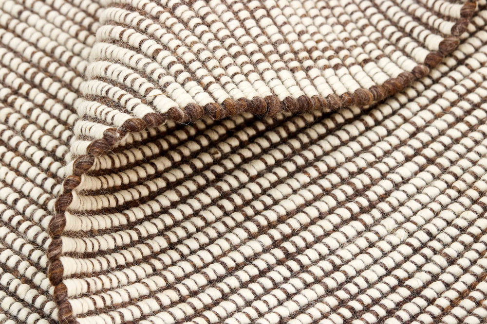 Walls Republic: Nordic Flair Collection - Modern Wool Rugs with Long Tassels60 cm x 90 cm