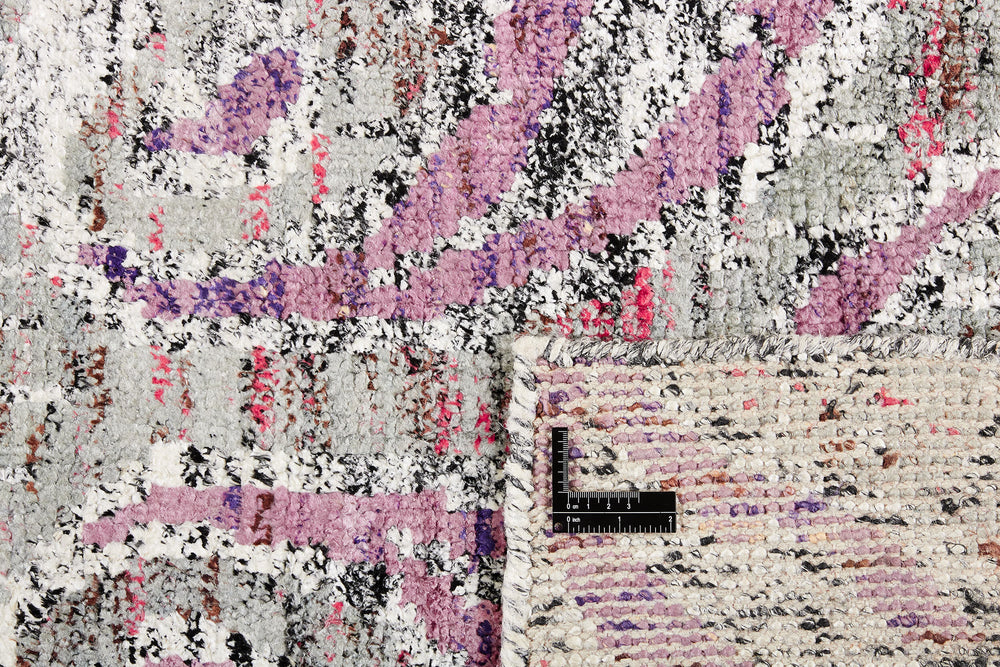 Sari Silk Rug Collection | Handcrafted Rugs from Recycled Indian Saris140 cm x 200 cm