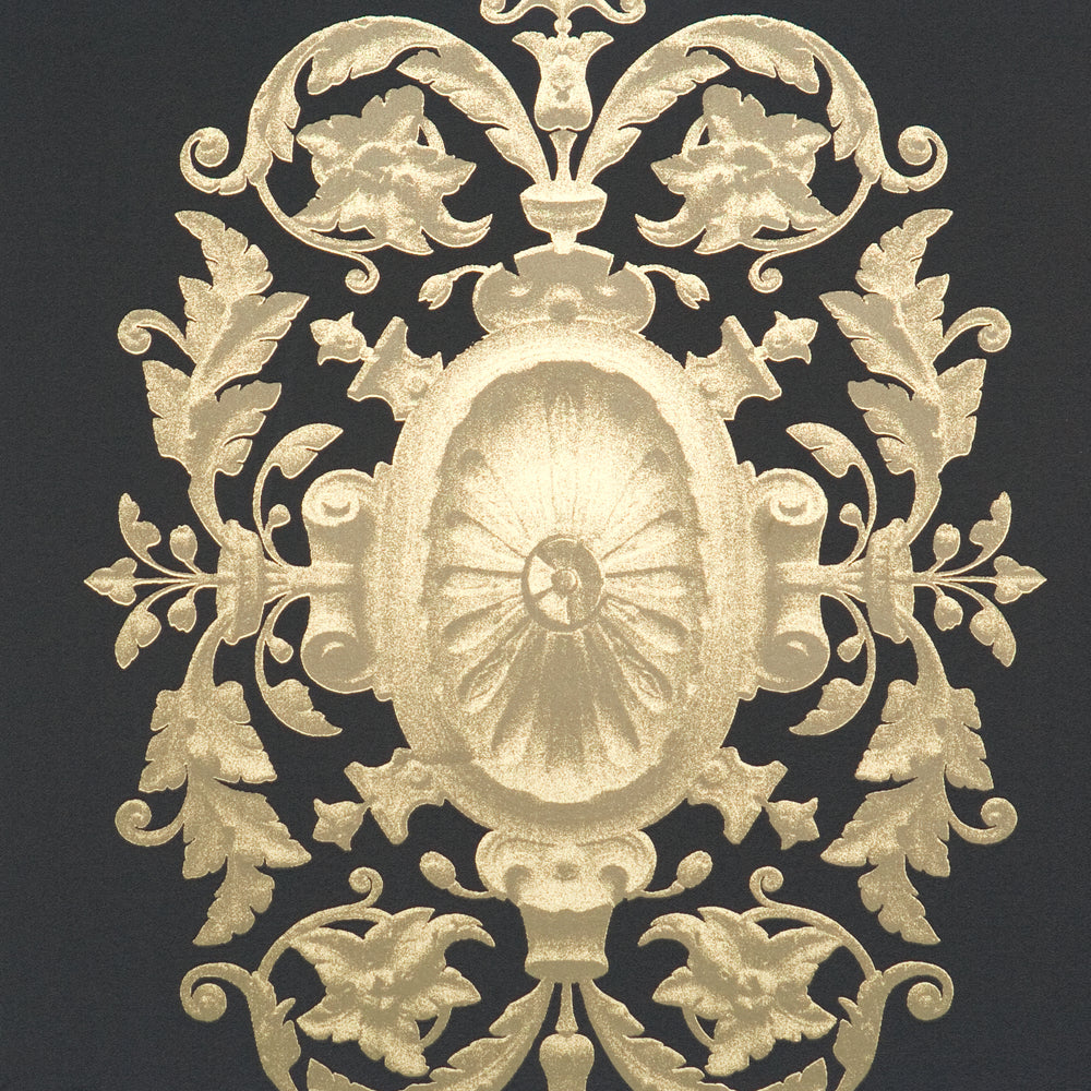 Black and Gold Upscale Damask - Medallion Print Wallpaper R1489