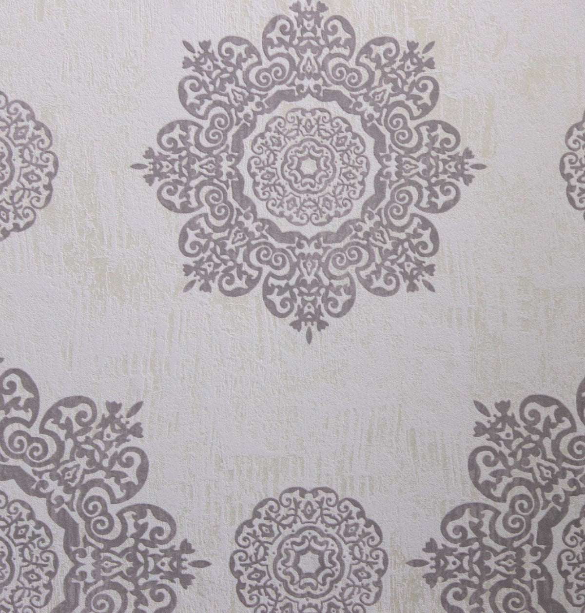 Lilac Extravagance R2670