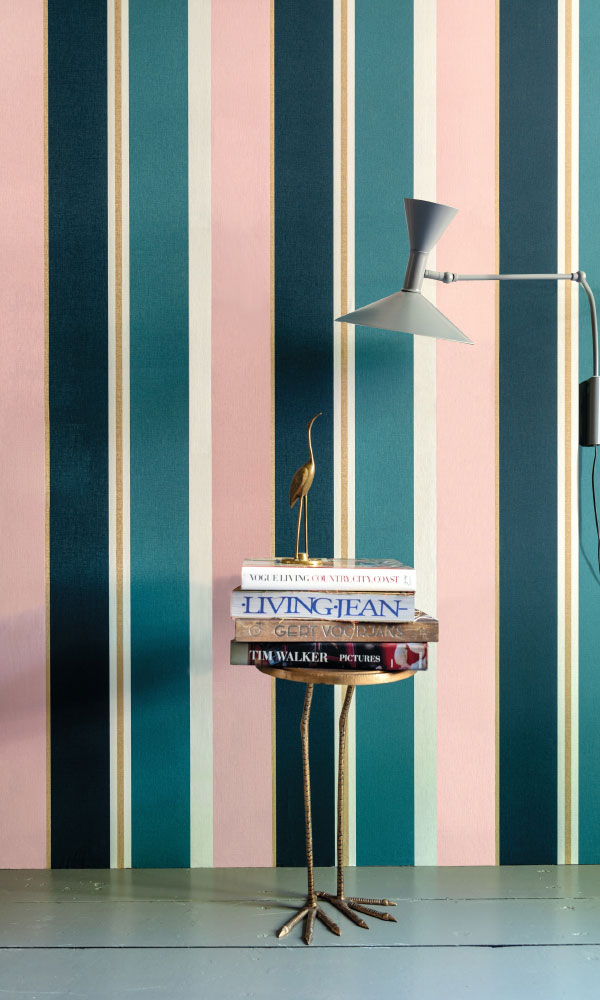 bold stripe teens bedroom wallpaper