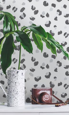 Grey Animal Print Wallpaper R6047