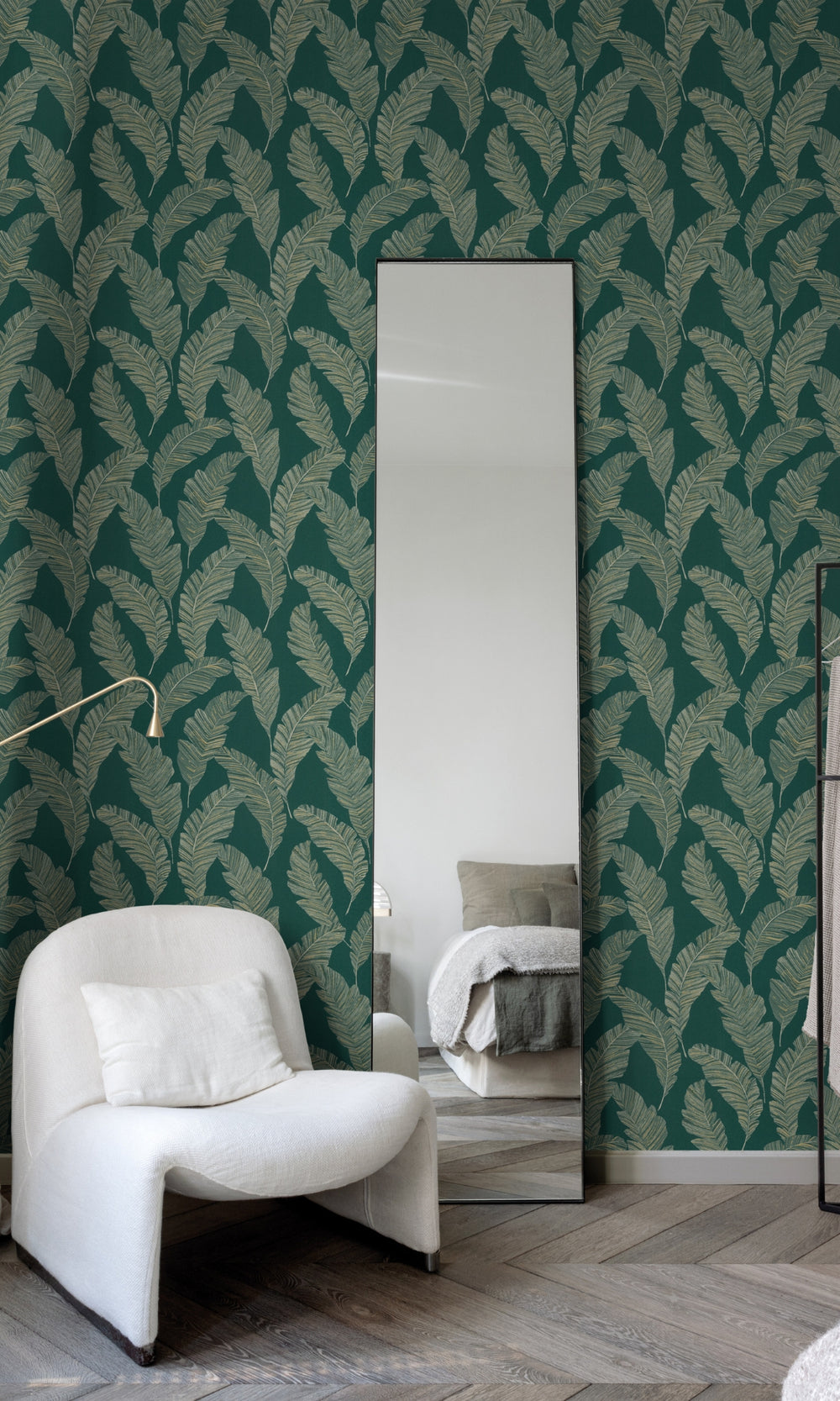Green Sketched Leaves Botanical Wallpaper R8022